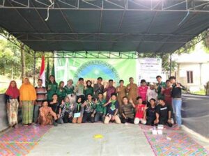 Video: Bhakti Sosial Mahasiswa Di Desa Wisata Limboto