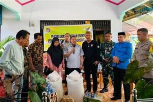 Pemkab Gorontalo Beri Bantuan Modal Untuk Umkm Limboto