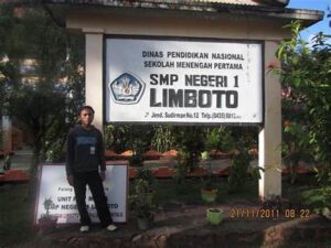 Smp 1 Limboto